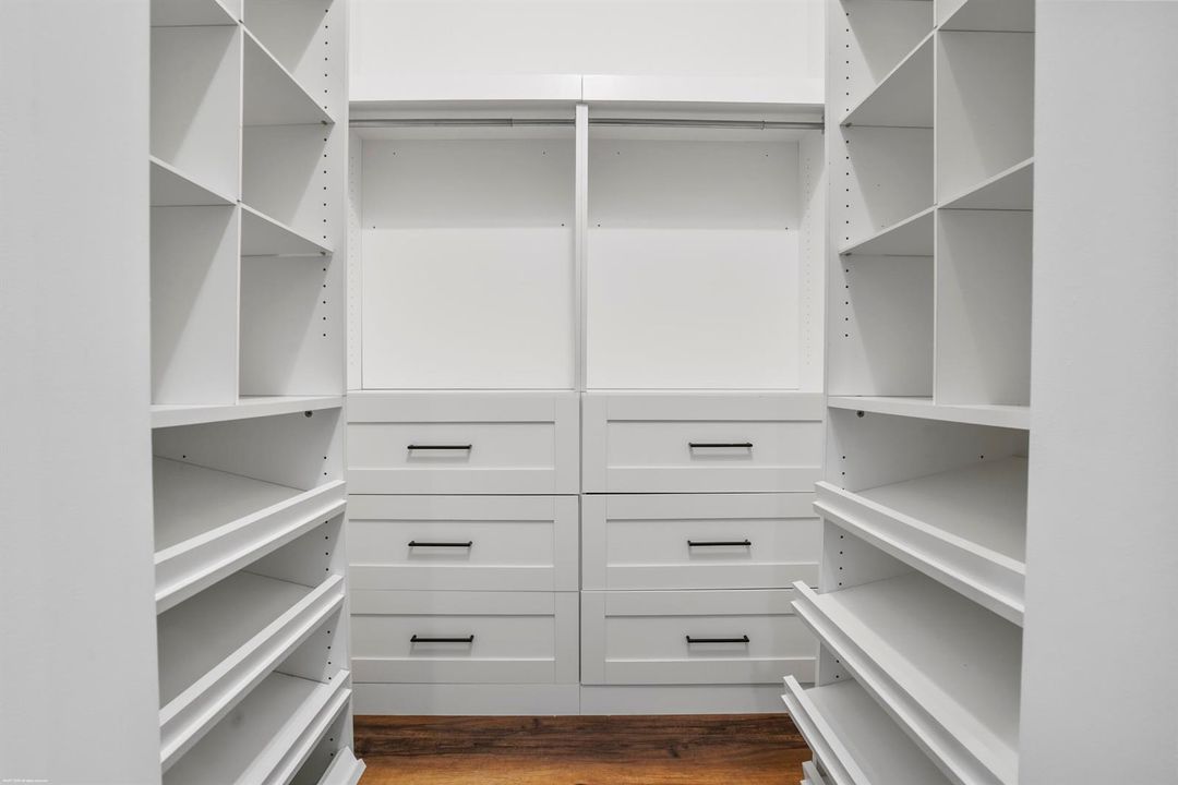 Primary Suite Closet