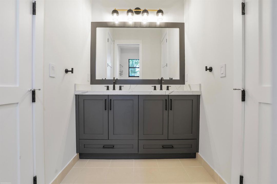 Jack & Jill Bathroom