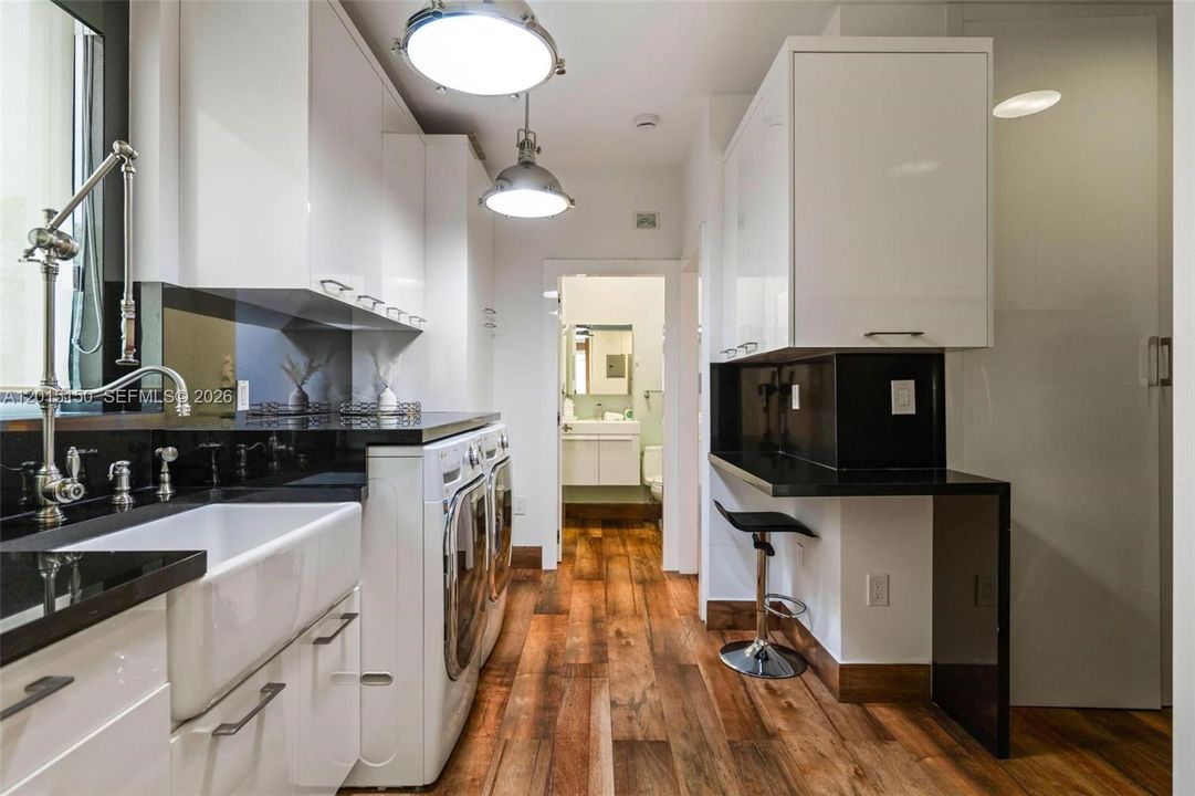 En Renta: $38,500 (4 camas, 4 baños, 4898 Pies cuadrados)