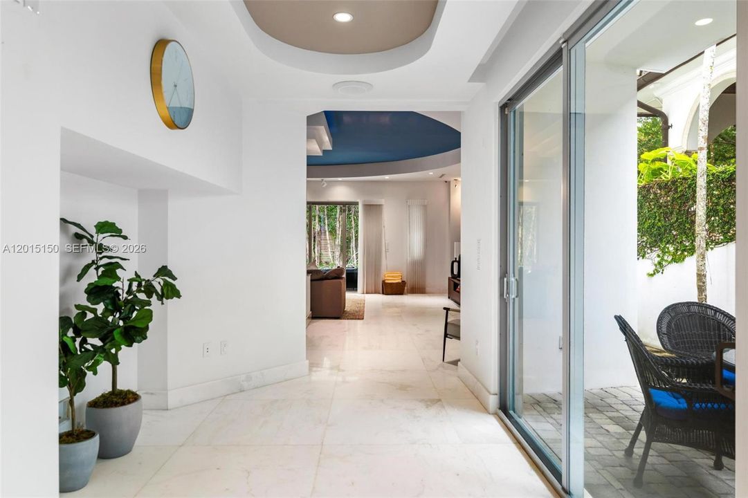 En Renta: $38,500 (4 camas, 4 baños, 4898 Pies cuadrados)