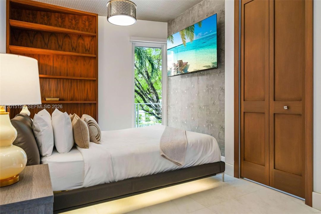 En Renta: $38,500 (4 camas, 4 baños, 4898 Pies cuadrados)