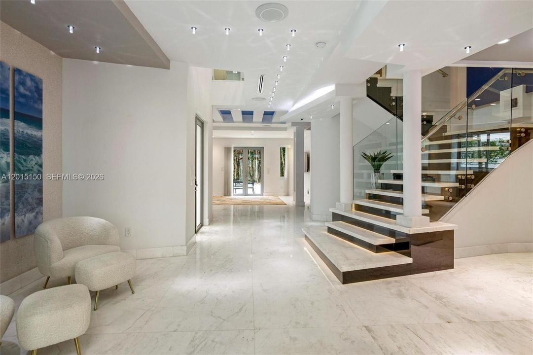 En Renta: $38,500 (4 camas, 4 baños, 4898 Pies cuadrados)
