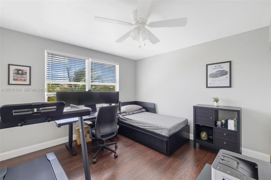 En Venta: $519,999 (3 camas, 2 baños, 1614 Pies cuadrados)