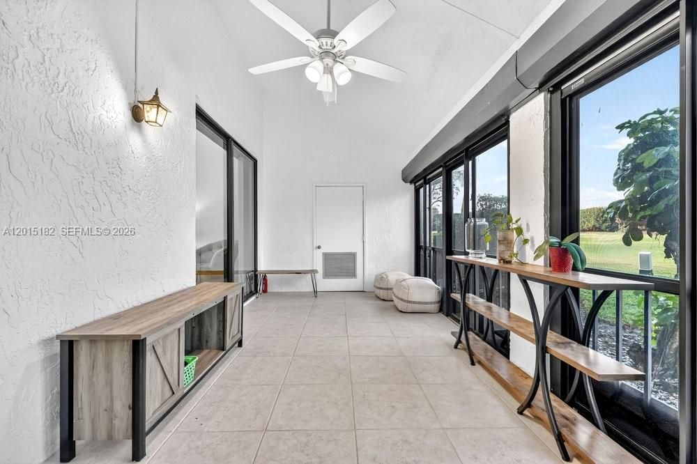 For Sale: $500,000 (3 beds, 2 baths, 1823 Square Feet)