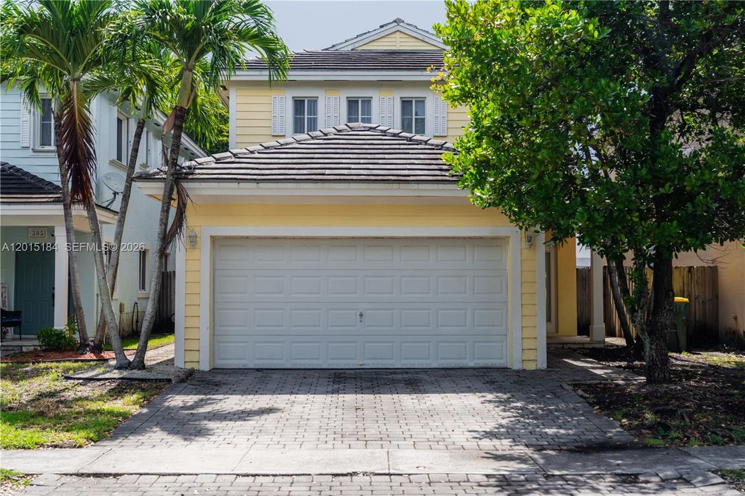 Active With Contract: $3,300 (5 beds, 3 baths, 2170 Square Feet)