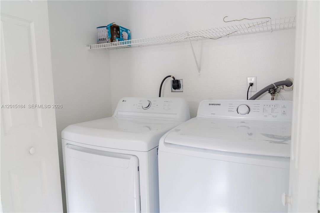 Active With Contract: $3,300 (5 beds, 3 baths, 2170 Square Feet)
