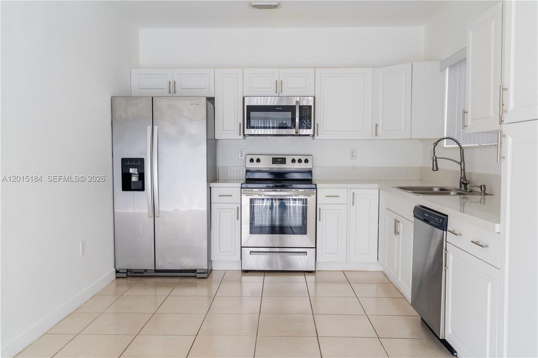 Active With Contract: $3,300 (5 beds, 3 baths, 2170 Square Feet)