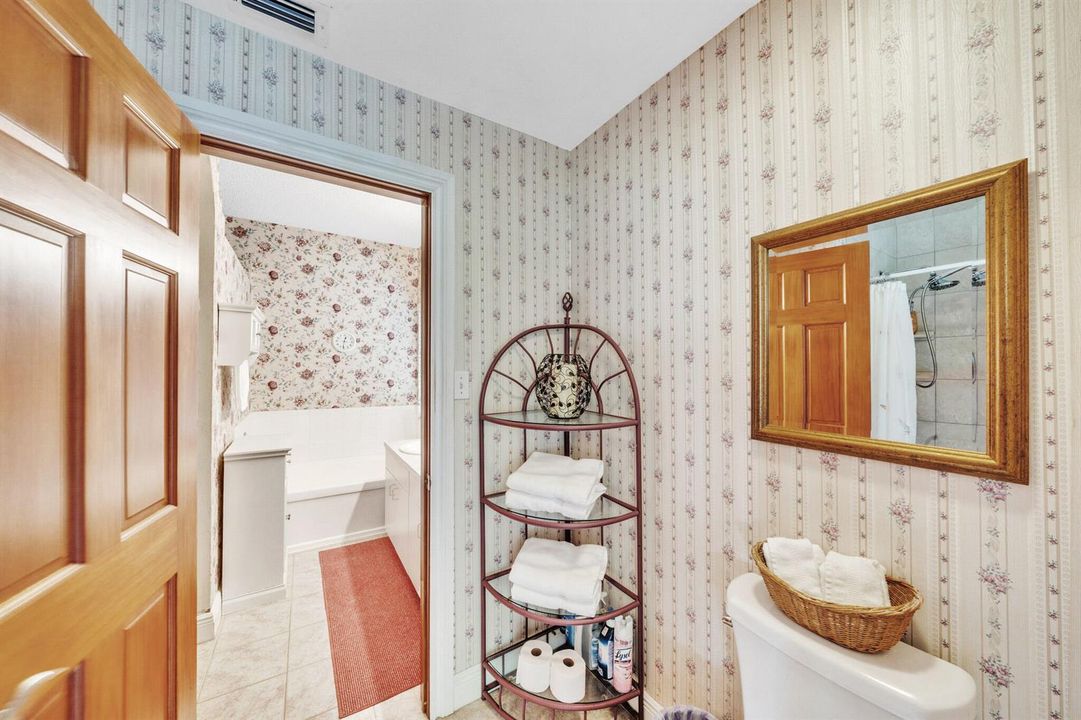 11 Primary Bathroom (1)