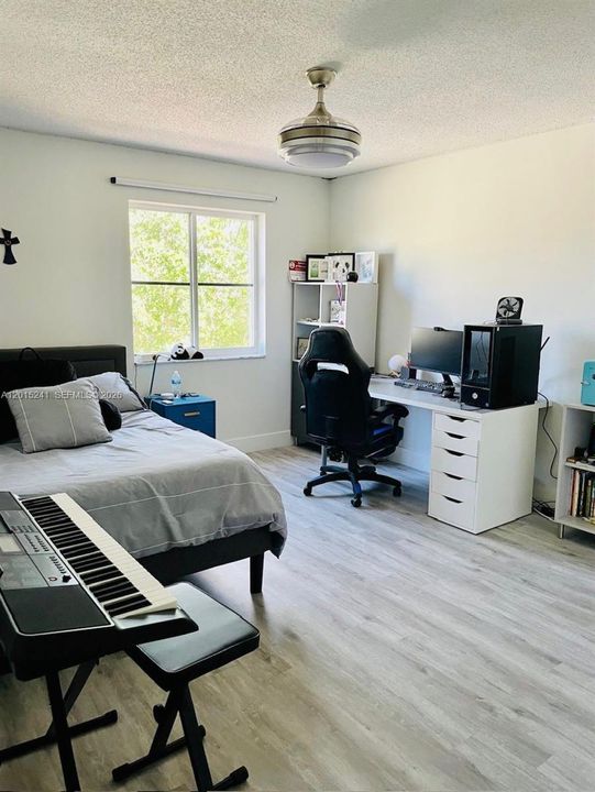 En Venta: $1,450,000 (6 camas, 4 baños, 3170 Pies cuadrados)