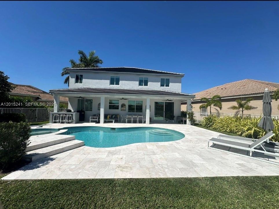 En Venta: $1,450,000 (6 camas, 4 baños, 3170 Pies cuadrados)