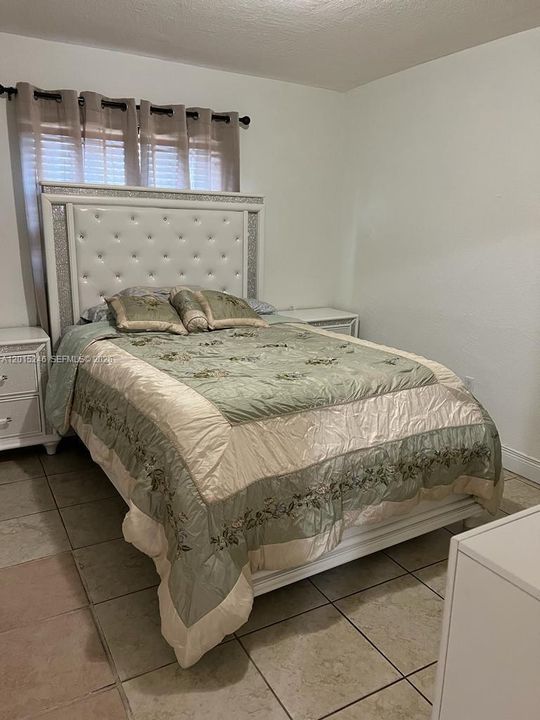 В аренду: $1,800 (1 спален, 1 ванн, 632 Квадратных фут)