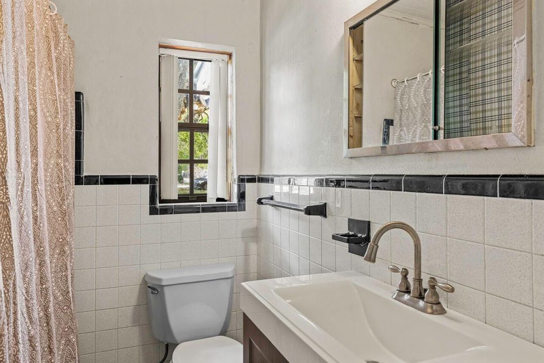 536 SE 16th Ave-010