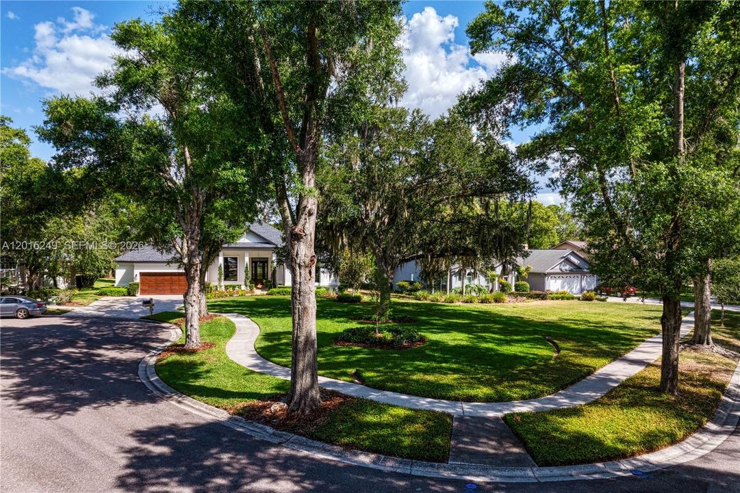 En Venta: $860,000 (4 camas, 2 baños, 2912 Pies cuadrados)