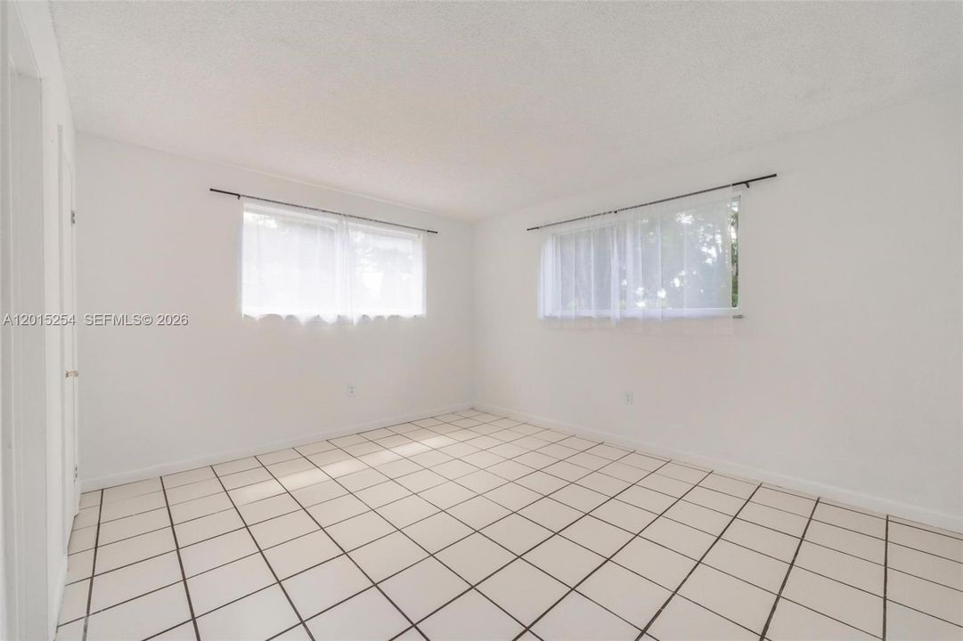 В аренду: $1,449 (1 спален, 1 ванн, 703 Квадратных фут)