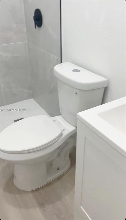 В аренду: $1,100 (1 спален, 1 ванн, 300 Квадратных фут)