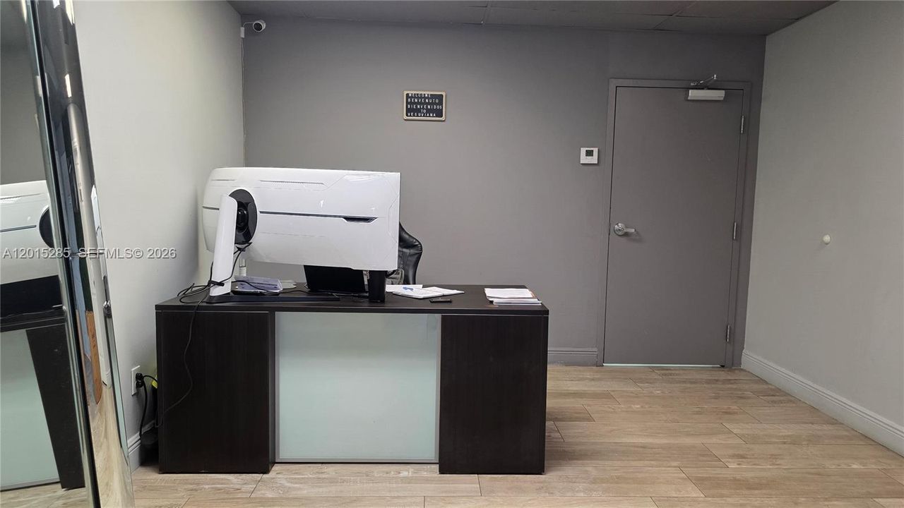 В аренду: $15,500 (0 спален, 0 ванн, 0 Квадратных фут)