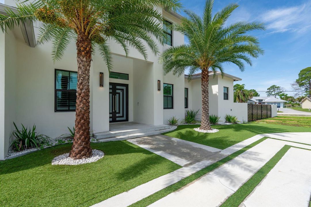 6-web-or-mls-A7404831