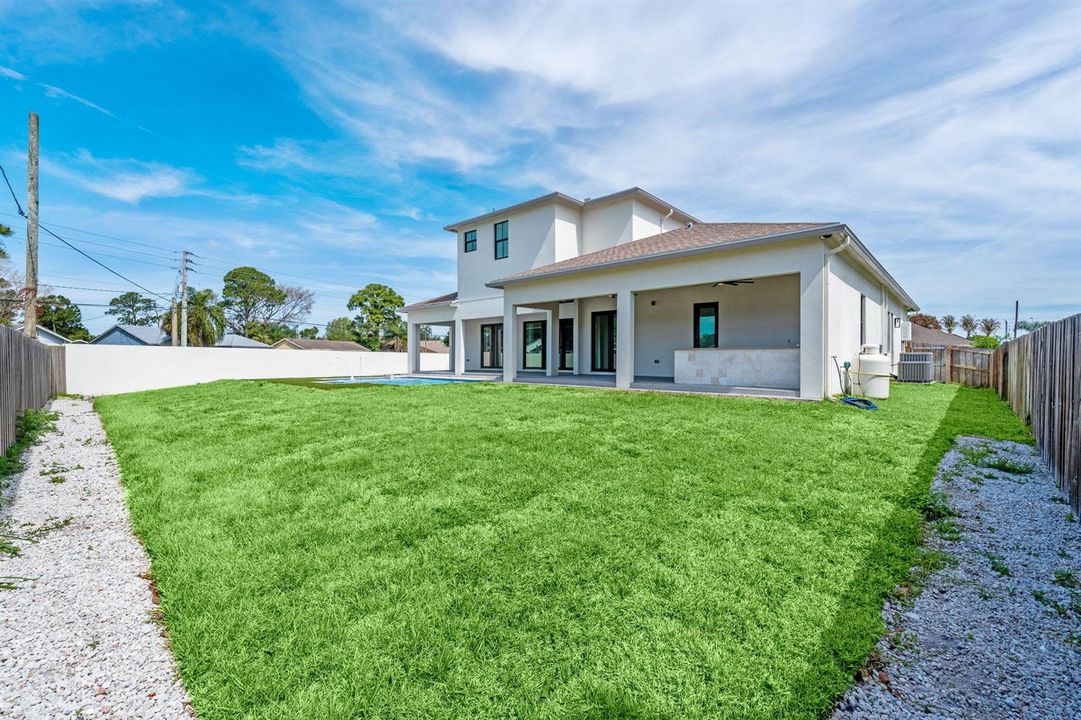 52-web-or-mls-A7404835