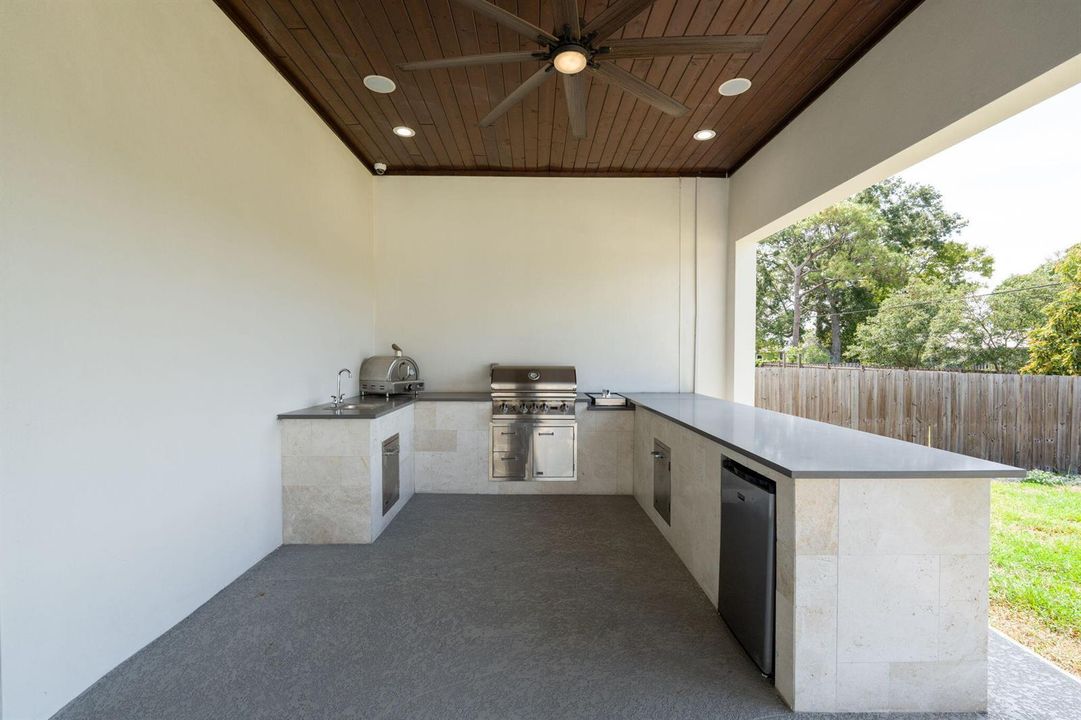 46-web-or-mls-A7404869