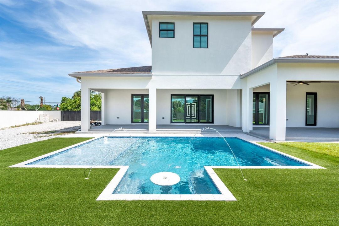 57-web-or-mls-A7404846