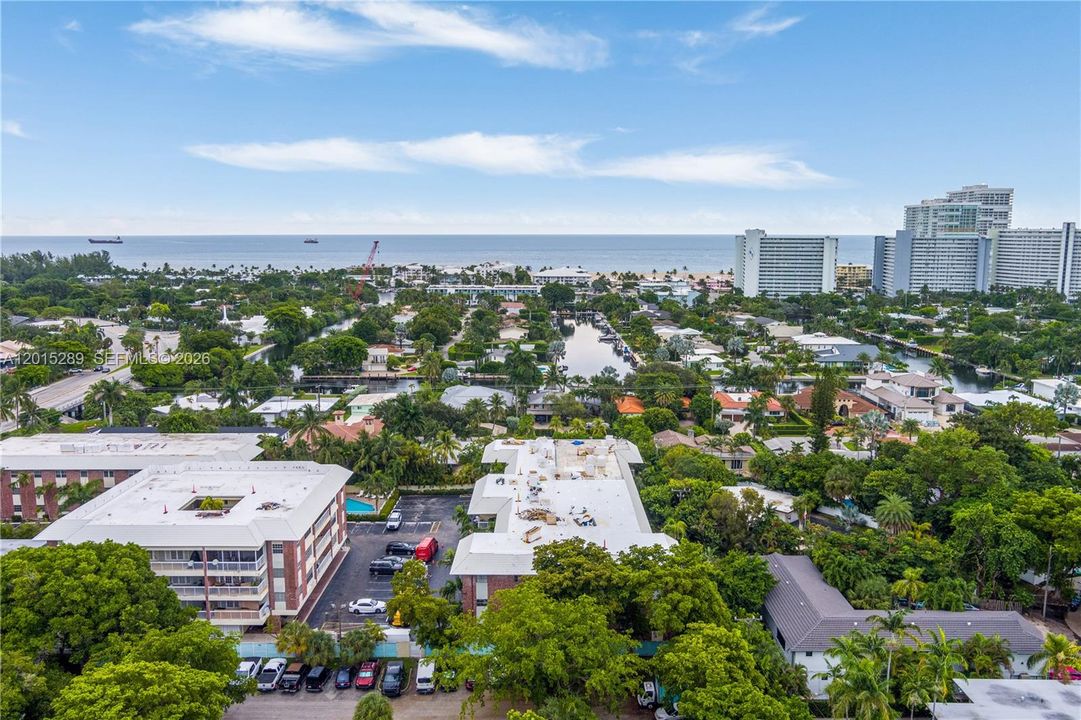 For Sale: $179,999 (1 beds, 1 baths, 685 Square Feet)