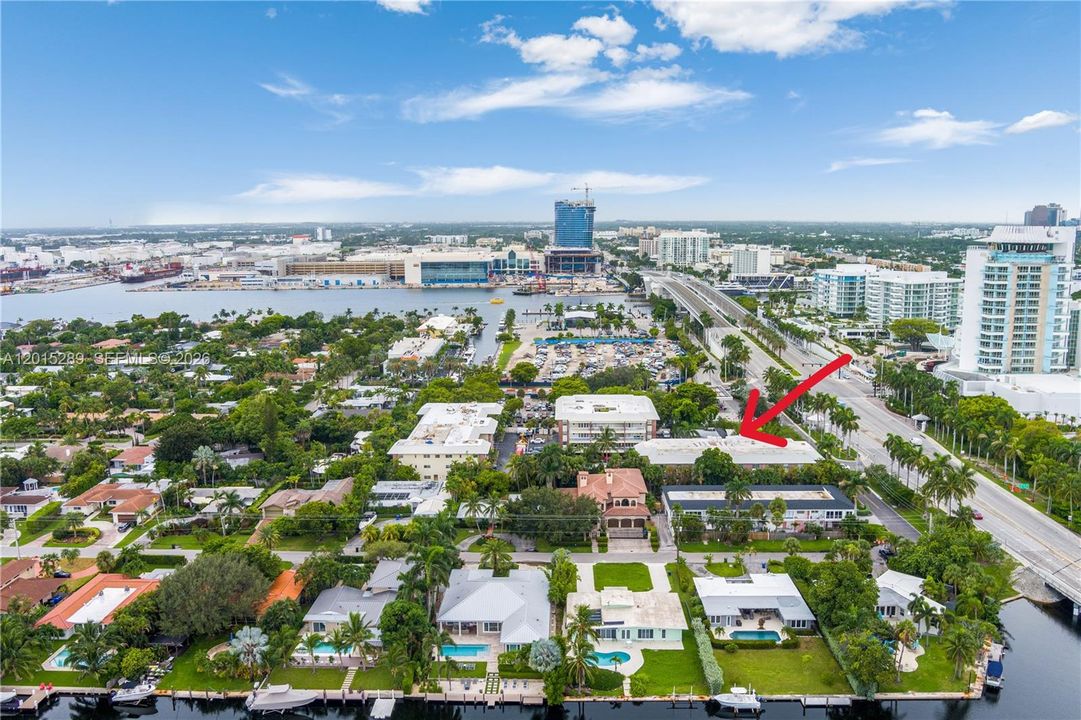 For Sale: $179,999 (1 beds, 1 baths, 685 Square Feet)