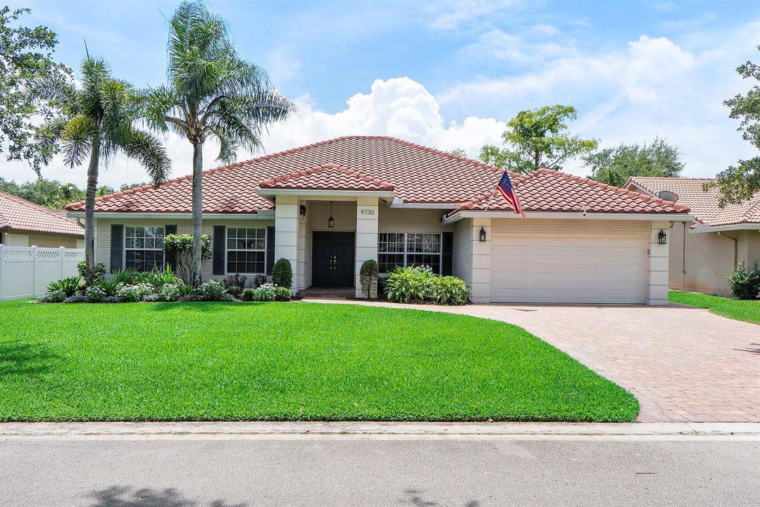 9730 Nw 51st St_019