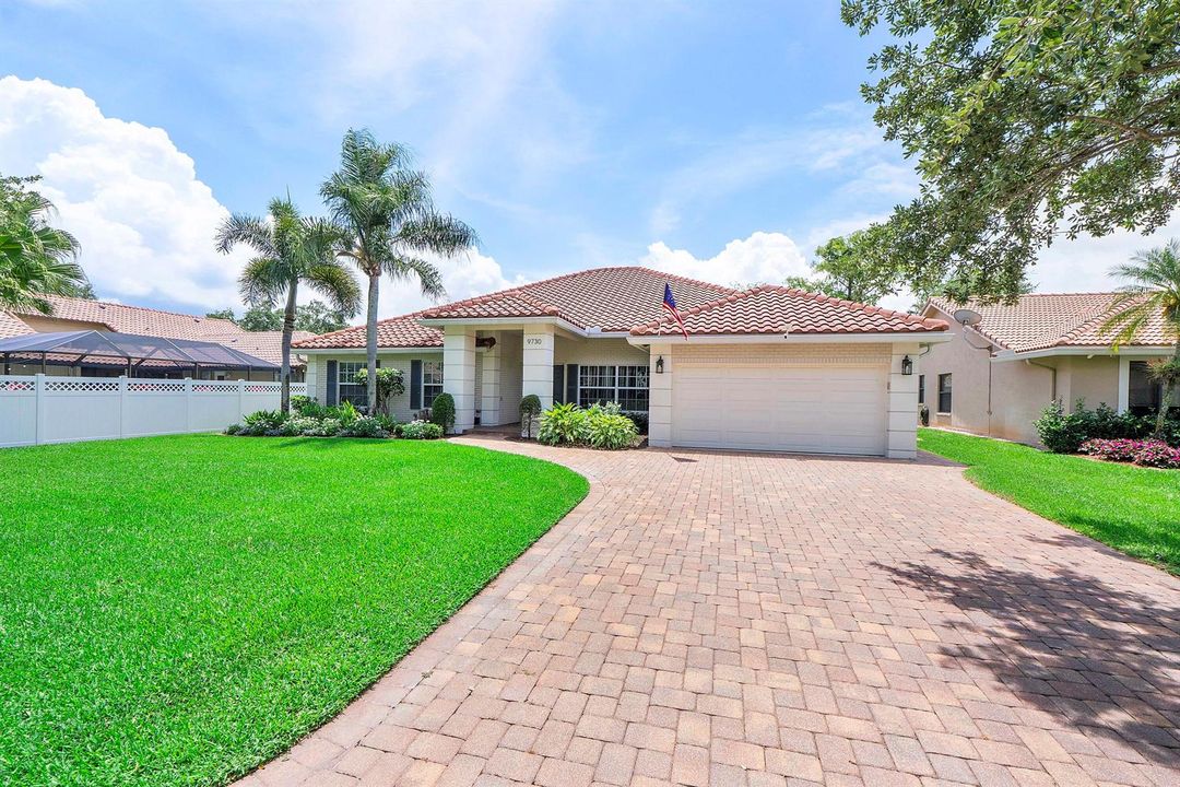 9730 Nw 51st St_016