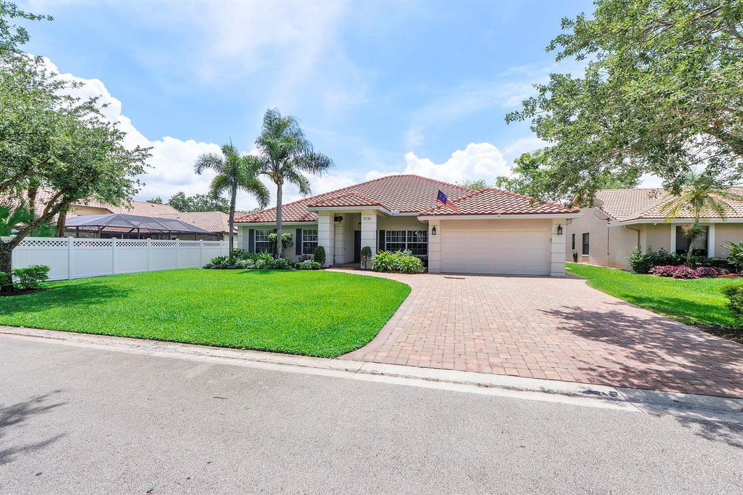 9730 Nw 51st St_017