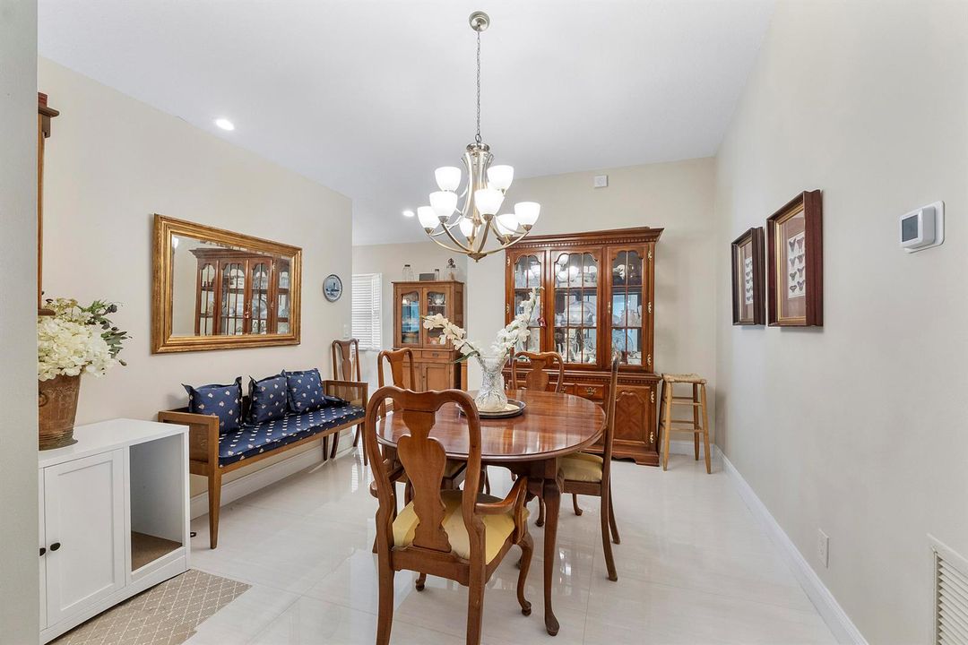 9730 Nw 51st St_048