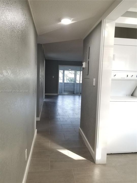 En Venta: $195,000 (2 camas, 2 baños, 1000 Pies cuadrados)