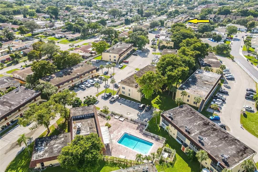En Venta: $195,000 (2 camas, 2 baños, 1000 Pies cuadrados)