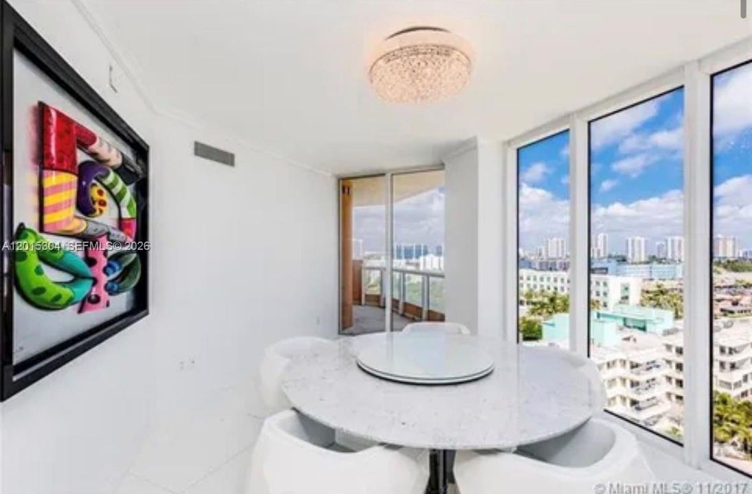For Sale: $4,995,000 (4 beds, 4 baths, 2736 Square Feet)