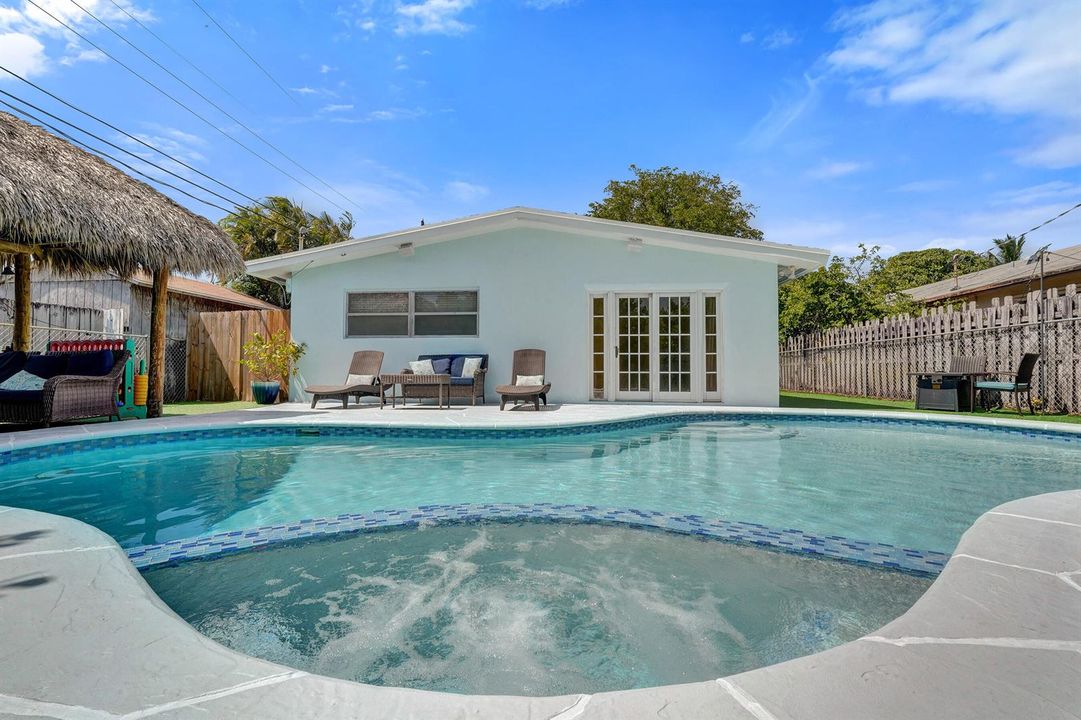 pool 4