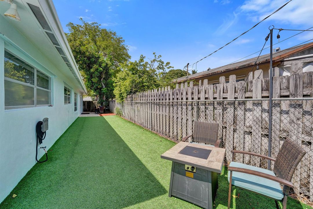 side yard