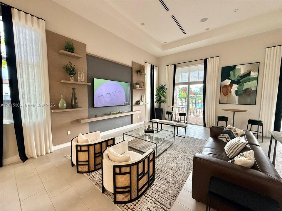 For Sale: $585,000 (3 beds, 2 baths, 1827 Square Feet)