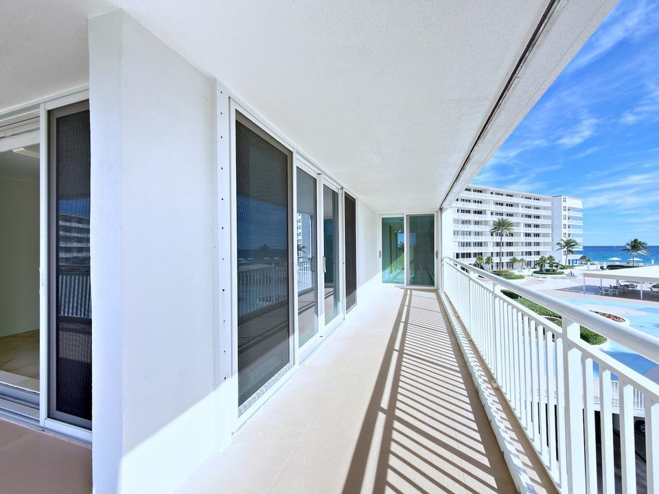 Balcony 2