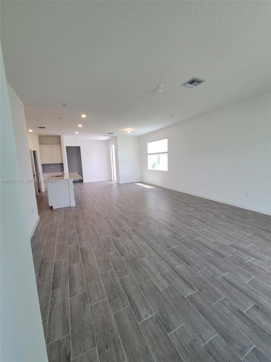 For Rent: $3,500 (3 beds, 2 baths, 0 Square Feet)