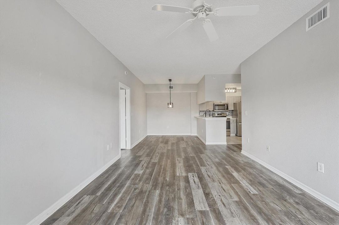16-2813 Grande Parkway Unit 304-16