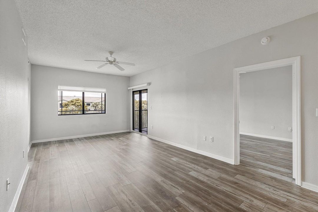14-2813 Grande Parkway Unit 304-14