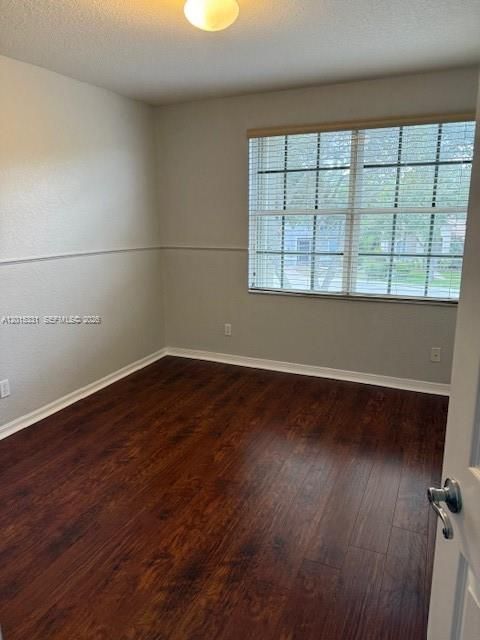 В аренду: $6,880 (5 спален, 4 ванн, 3041 Квадратных фут)
