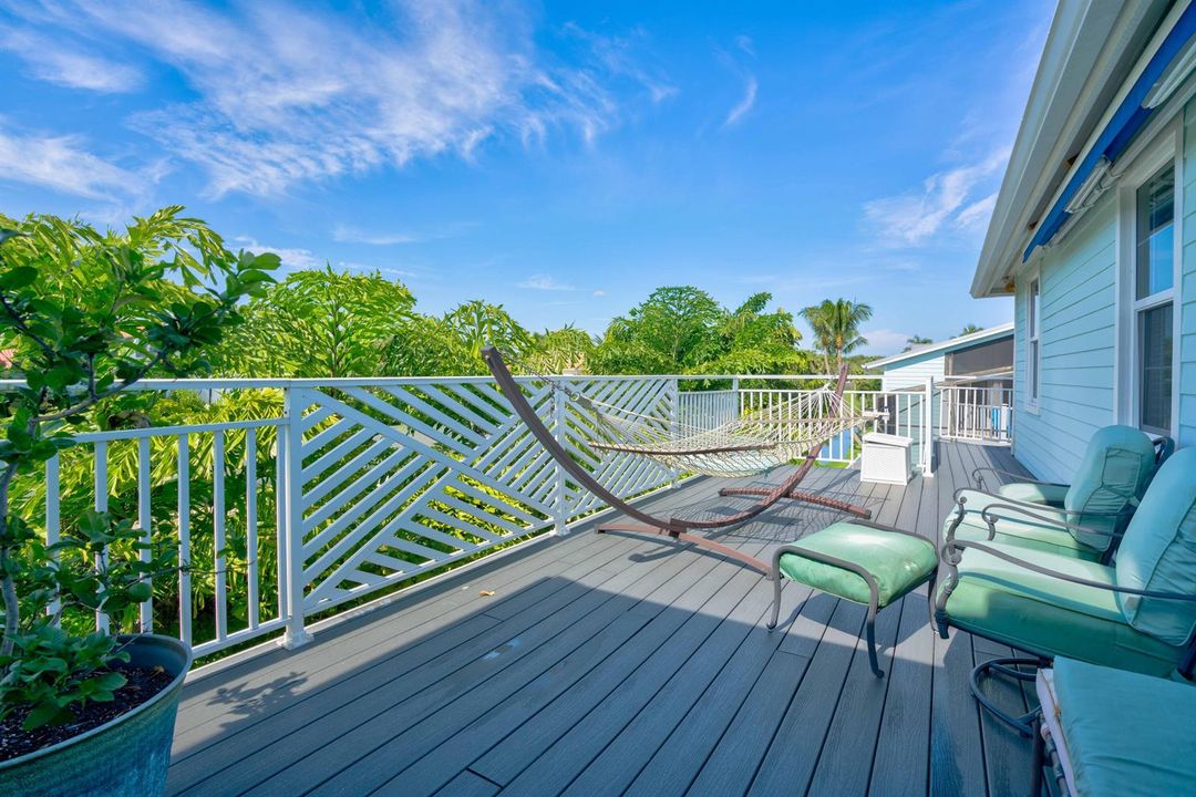 balcony outside 2nd floor