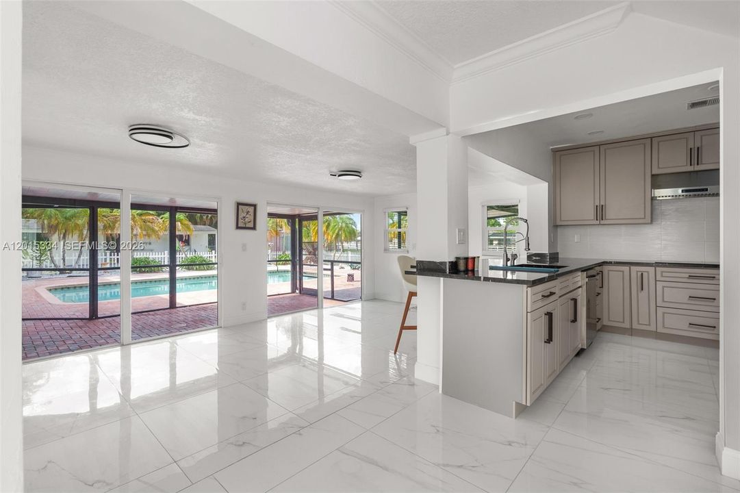 For Rent: $7,800 (4 beds, 3 baths, 3961 Square Feet)