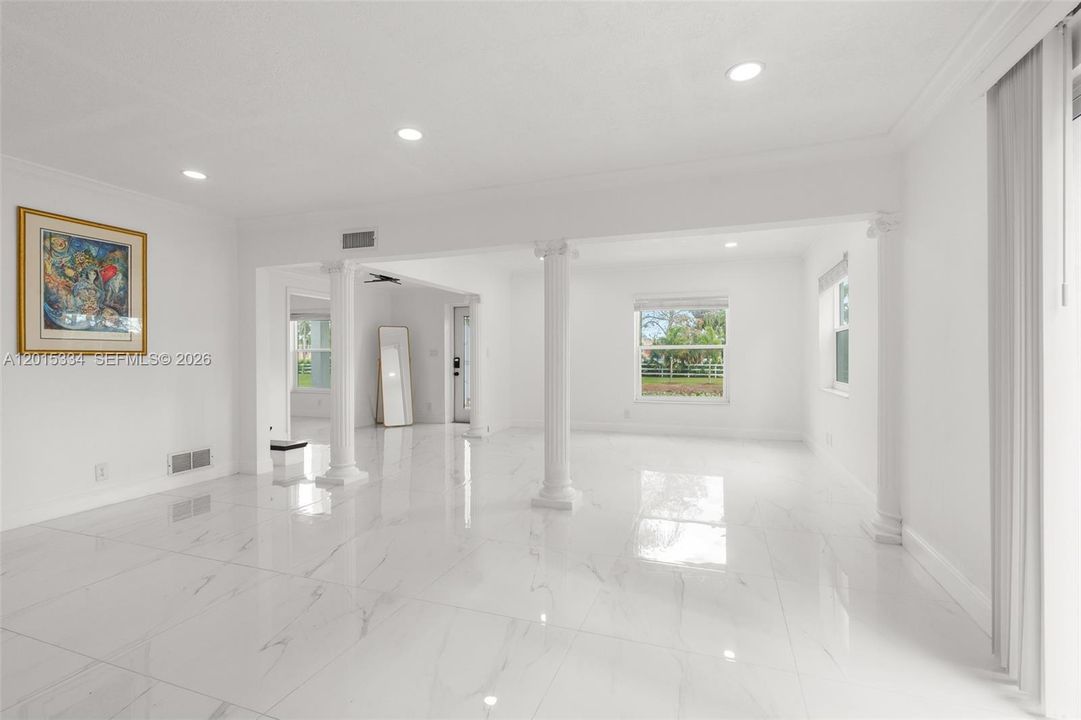 For Rent: $7,800 (4 beds, 3 baths, 3961 Square Feet)
