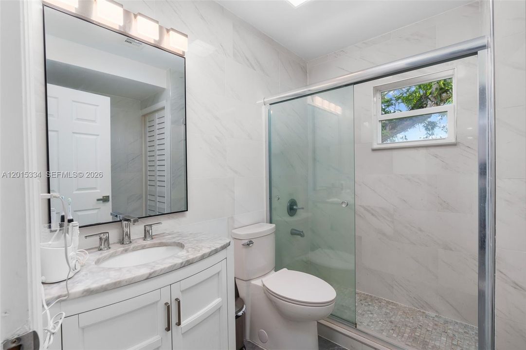 For Rent: $7,800 (4 beds, 3 baths, 3961 Square Feet)