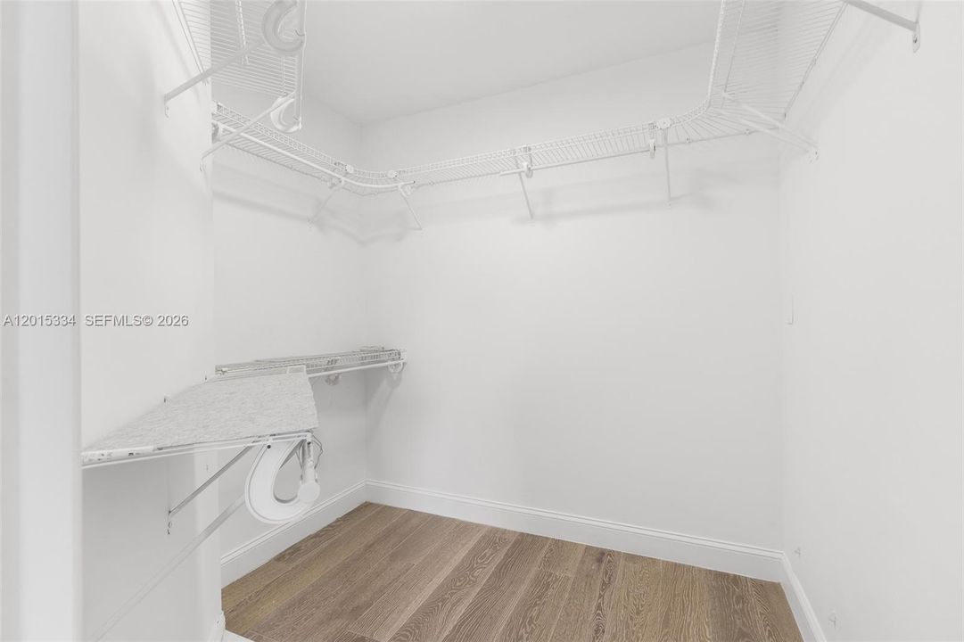 For Rent: $7,800 (4 beds, 3 baths, 3961 Square Feet)