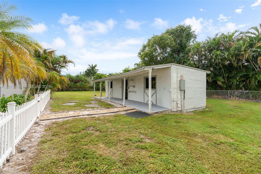 For Rent: $7,800 (4 beds, 3 baths, 3961 Square Feet)