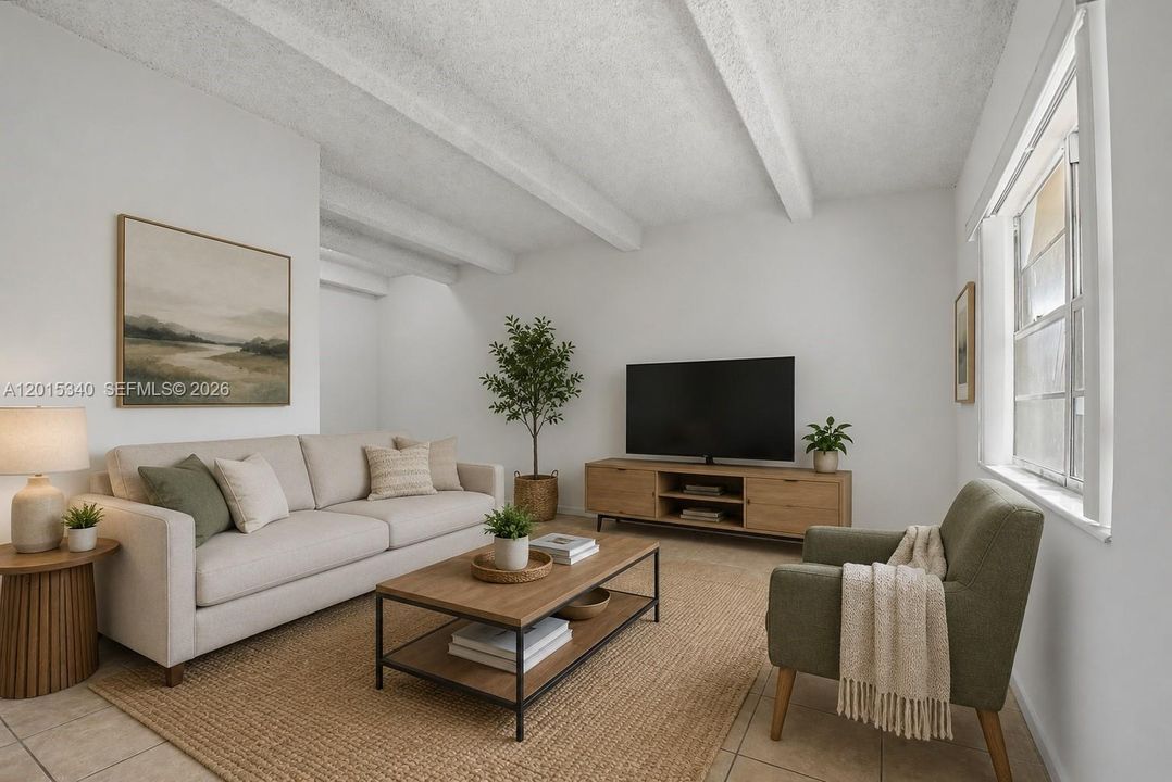Active With Contract: $1,700 (1 beds, 1 baths, 625 Square Feet)