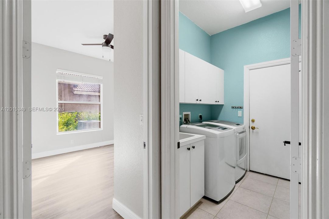 В аренду: $5,800 (5 спален, 3 ванн, 2670 Квадратных фут)