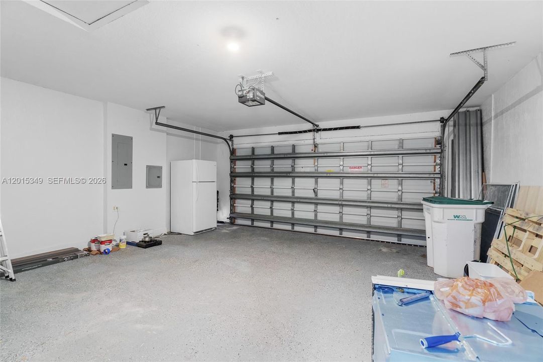 В аренду: $5,800 (5 спален, 3 ванн, 2670 Квадратных фут)